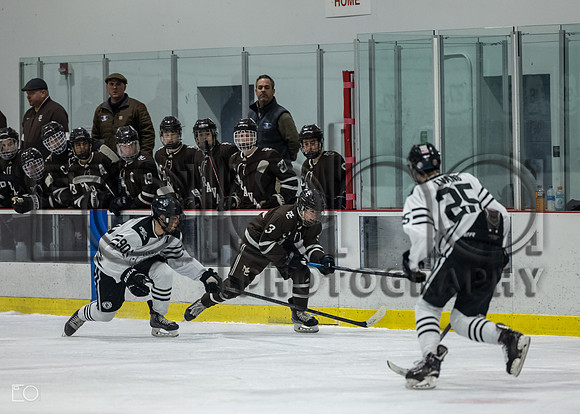 MC_Hockey_Fenwick-60450492-197