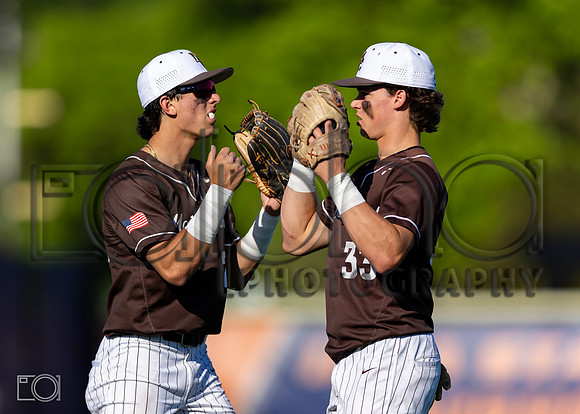 MC vs Morton_7267-3839_Umps