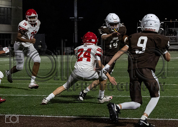 MC (FB) vs Marist_14249-2090