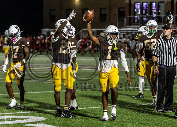 MC (V) vs Marist_15874-2732