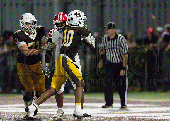 MC (V) vs Marist_15853-4741
