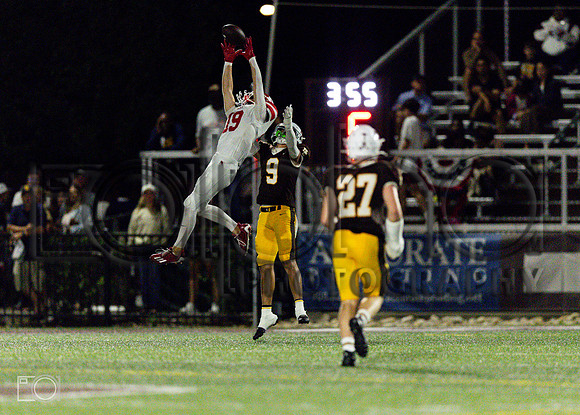 MC (V) vs Marist_15475-4399