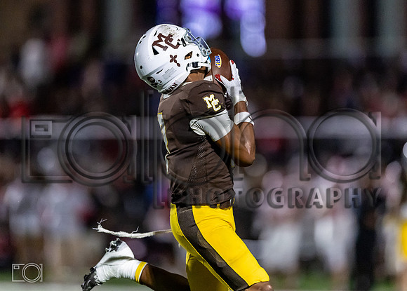 MC (V) vs Marist_14742-4008