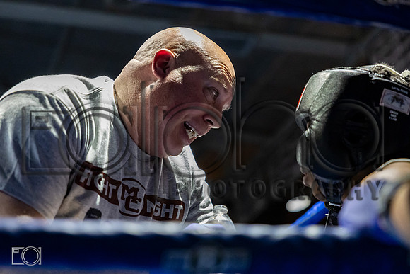 MC Fight Night 25-104320-7898-439200