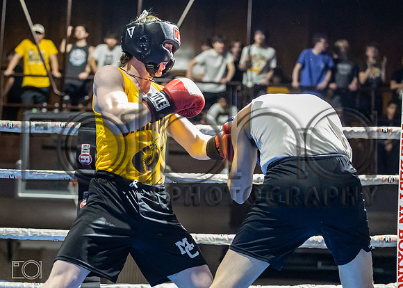 MC Fight Night 24-16842-1942-034700