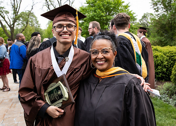 MC Graduation 23-91657_0373_3165