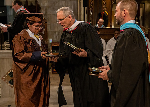 MC Graduation 23-91515_0281_4750