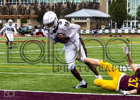 MC (F) @ Loyola-52814_9022_2613