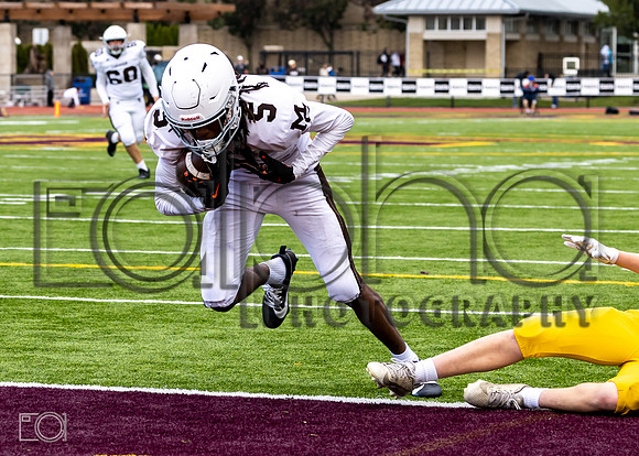 MC (F) @ Loyola-52816_9024_2635