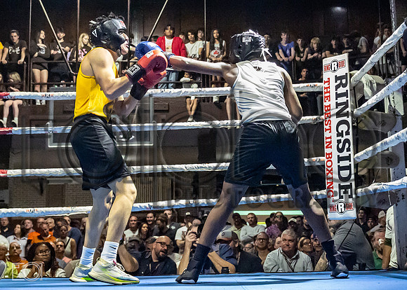 MC Fight Night 24-16439-3267-190100