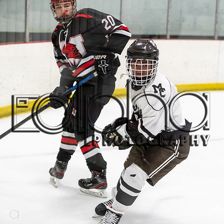 018-MC Hockey v Marist_1865-5957_30630-24