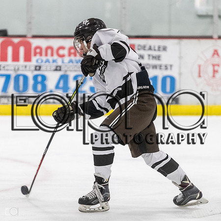 041-MC Hockey v Marist_1939-6031_31132-35