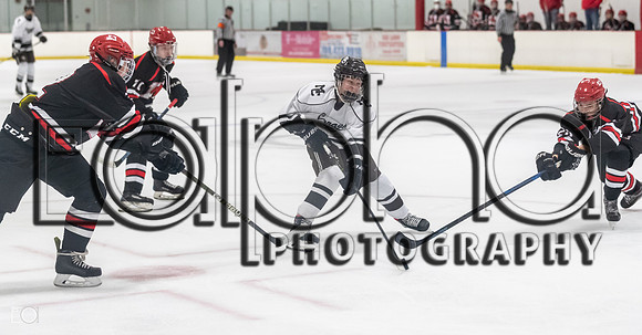 059-MC Hockey v Marist_2016-6103_32704-10