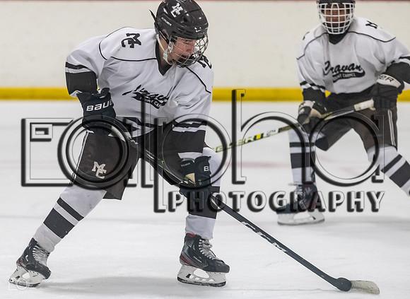 070-MC Hockey v Marist_2068-6151_33420-02