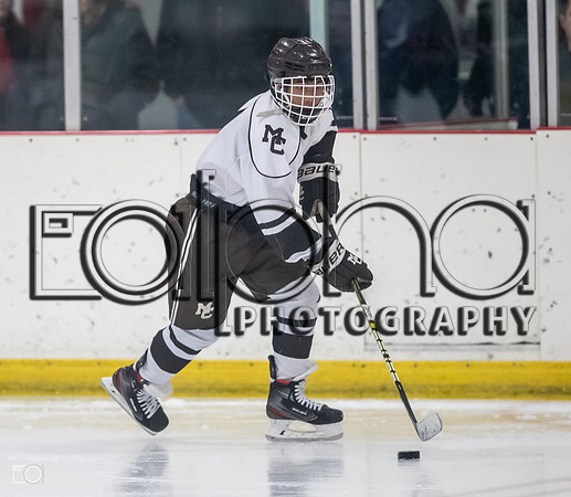 098-MC Hockey v Marist_2206-6289_40438-11