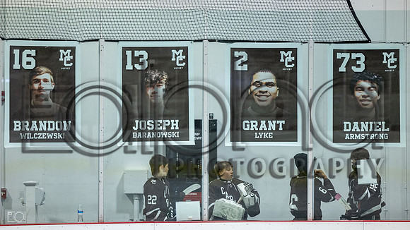 MC_Hockey_Fenwick-59030182-84