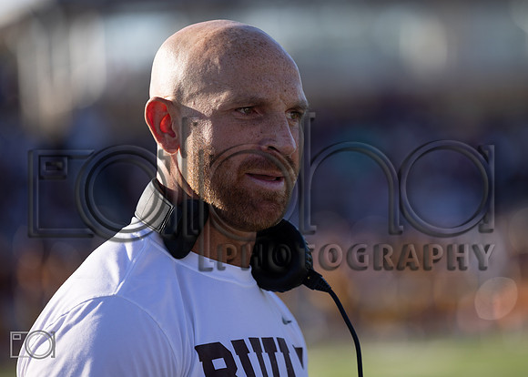 MC (V) v Loyola-31212_53031008
