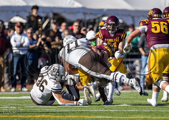 MC (V) v Loyola-30224_51215408