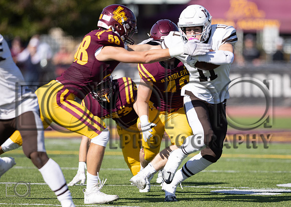 MC (V) v Loyola-30130_50551971