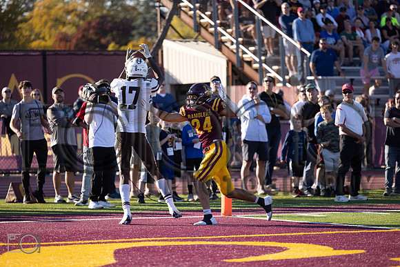 MC (V) v Loyola-31477_53842776