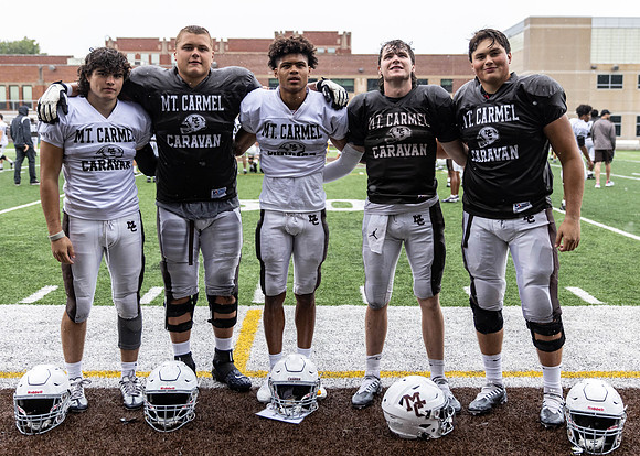 Brown-White Day_2022-872_15051548
