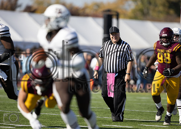 MC (V) v Loyola-30139_50644942