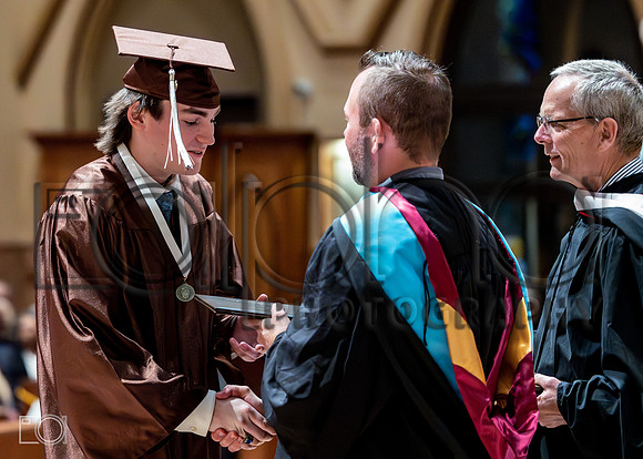 MC Grad 2005-128382-2069-177900