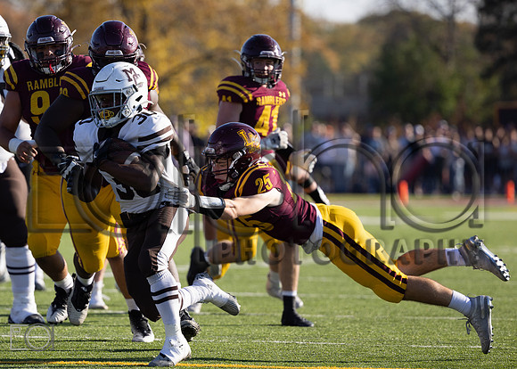 MC (V) v Loyola-30998_52544652
