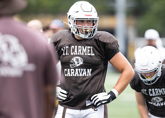 Brown-White Day_2022-590_12233154